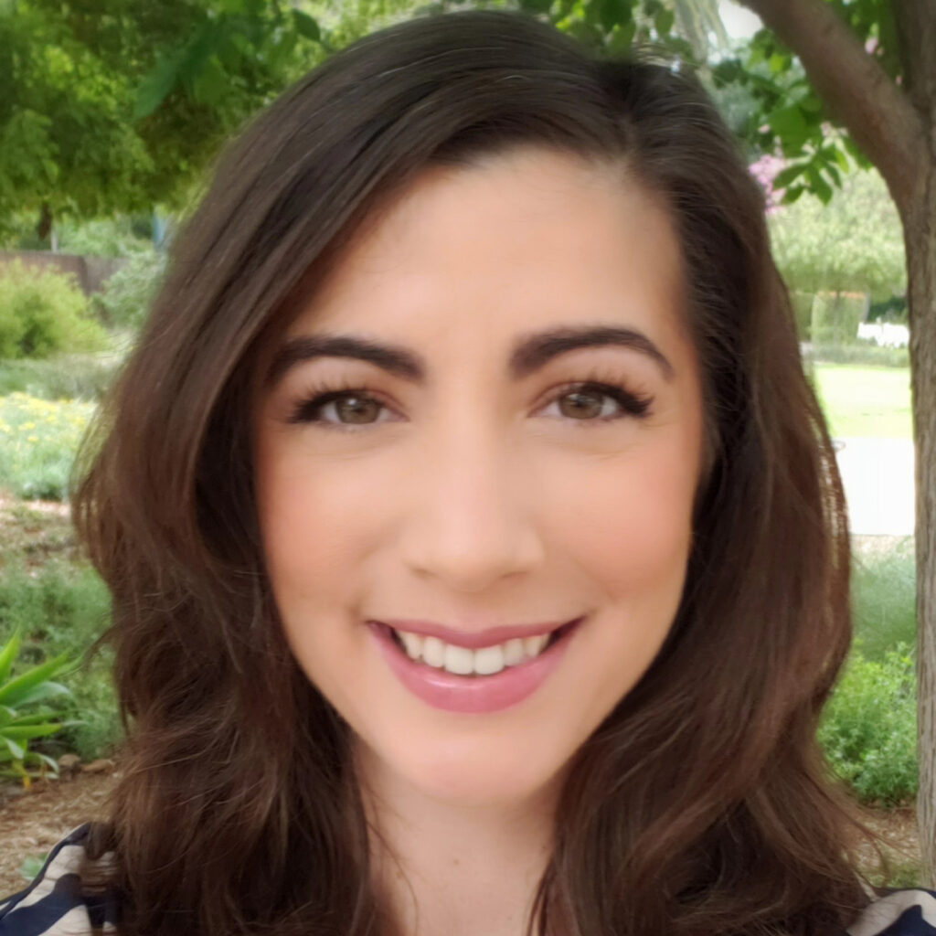 Kathryne-Krueger-Center-Divergent-Connections-Pacific-Clinics-Headshot-2023-v2